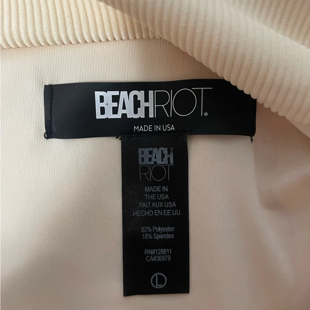 Beach Riot Swimsuit - Picture 3 of 3